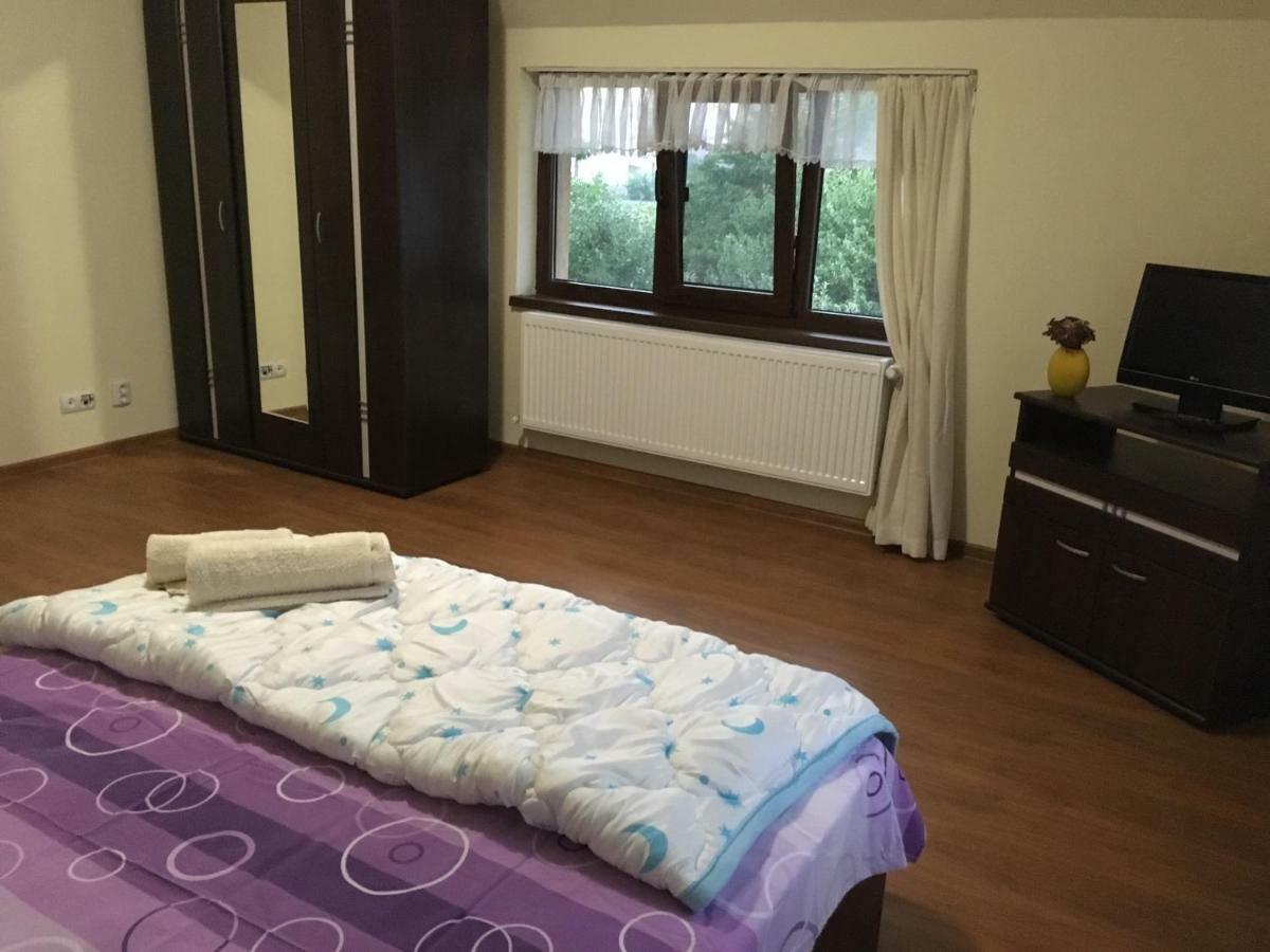 Casa In Zona Linistita, Campia Turzii别墅 外观 照片